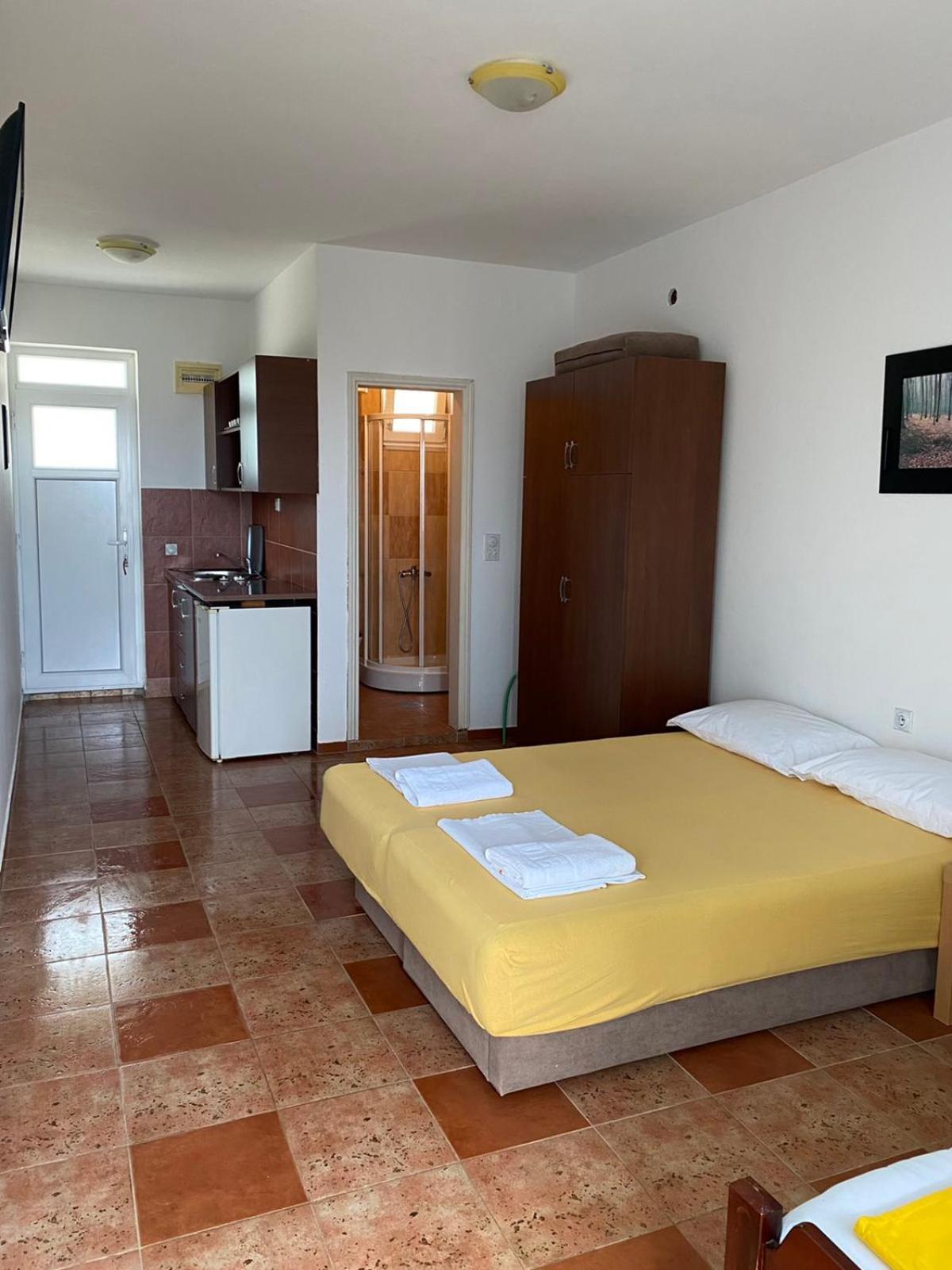 Apartments Vila Kurtagic Dobra Voda Pokoj fotografie